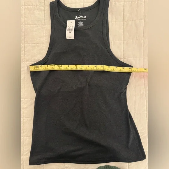 UpWest Go To Tank Size Small - Picture 6 of 7